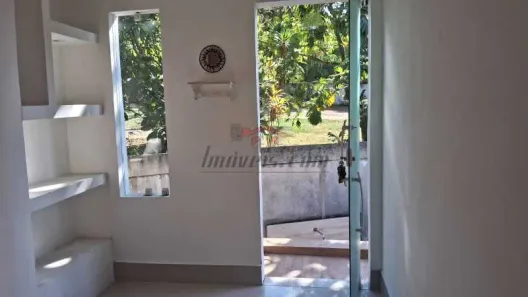 Casa de Condomínio com 3 Quartos para venda ou aluguel, 180m² no Freguesia (Jacarepaguá), Rio de Janeiro