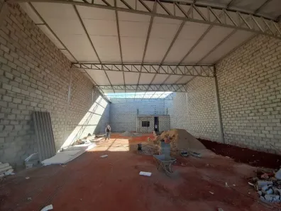 Galpão/Depósito/Armazém para alugar, 377m² no Vila Rosa, Goiânia