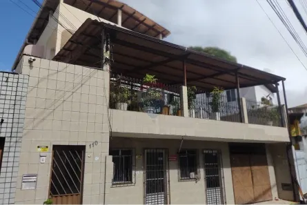 Casa com 4 Quartos à venda, 182m² no Brotas, Salvador