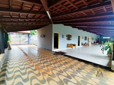 Fazenda/Sítio com 3 Quartos à venda, 337m² no Zona Rural, 