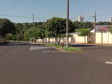 Lote/Terreno à venda, 416m² no Altos do Jaraguá, Araraquara