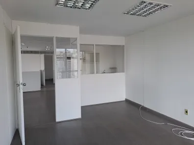 Ponto Comercial para alugar, 110m² no Santa Efigênia, Belo Horizonte