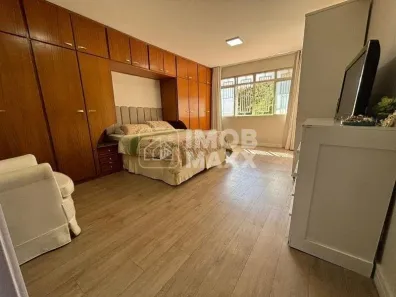 Casa com 6 Quartos à venda, 300m² no Asa Sul, Brasília