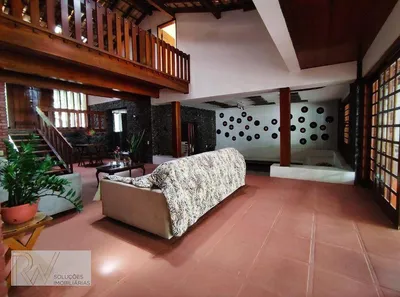 Casa com 4 Quartos para alugar, 489m² no Jardim Apipema, Salvador