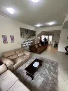 Casa de Condomínio com 3 Quartos para alugar, 250m² no Flores, Manaus