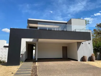 Casa de Condomínio com 3 Quartos à venda, 328m² no Loteamento Residencial Polinésia, Palmas