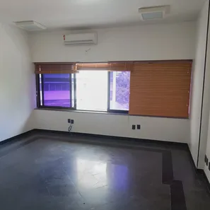 Sala Comercial à venda, 30m² no Parque Bela Vista, Salvador
