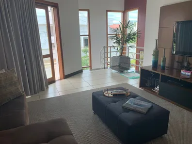 Sobrado com 3 Quartos para alugar, 250m² no Jardim das Nações, Taubaté