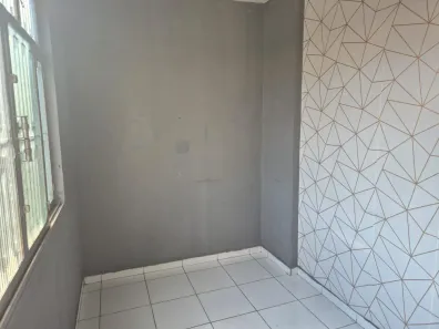 Casa com 5 Quartos para alugar, 350m² no Centro, Nova Iguaçu