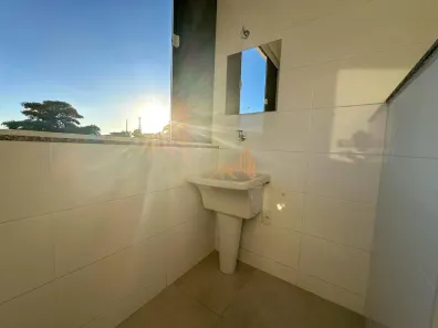 Apartamento com 2 Quartos para alugar, 81m² no Porto da Aldeia, São Pedro da Aldeia