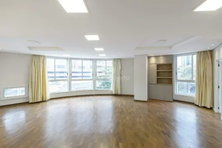Ponto Comercial à venda, 90m² no Santo Agostinho, Belo Horizonte