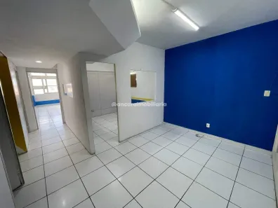 Sala Comercial para alugar, 198m² no Santo Antônio, Recife
