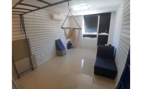 Sala Comercial à venda, 24m² no Santa Rosa, Niterói