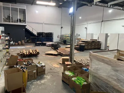 Galpão/Depósito/Armazém para alugar, 450m² no Realengo, Rio de Janeiro
