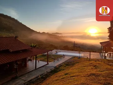 Fazenda/Sítio com 3 Quartos à venda, 70000m² no , Brumadinho