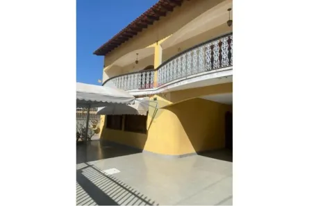 Casa com 6 Quartos à venda, 1000m² no Taguatinga Norte, Brasília