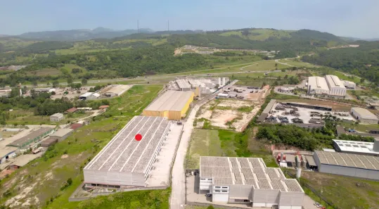 Galpão/Depósito/Armazém para alugar, 1385m² no Vila Real Daracariguama, Araçariguama