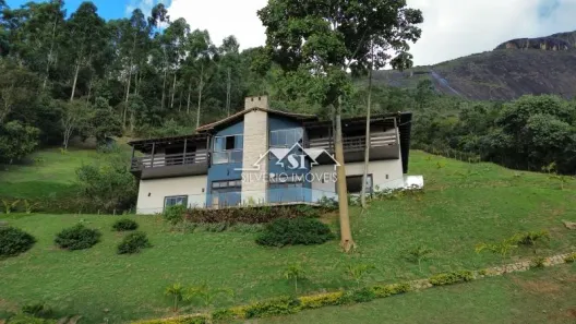 Casa de Condomínio com 8 Quartos para venda ou aluguel, 1060m² no Samambaia, Petrópolis
