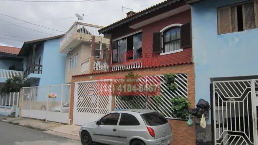Sobrado com 2 Quartos à venda, 138m² no Vila Lourdes, Carapicuíba