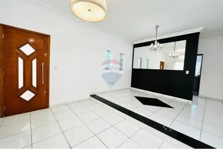 Casa com 3 Quartos à venda, 211m² no Conjunto Habitacional Antônio Bovolenta, Mogi das Cruzes