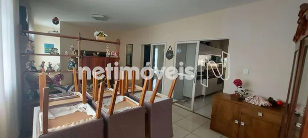 Casa com 2 Quartos à venda, 227m² no Vista Alegre, Belo Horizonte