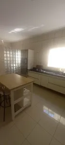 Sobrado com 4 Quartos à venda, 154m² no Jardim Boa Esperança (Vicente de Carvalho), Guarujá