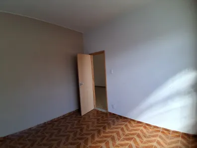 Casa com 3 Quartos para alugar, 10m² no Centro, Nova Iguaçu