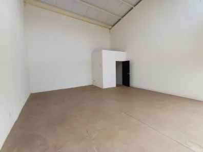 Ponto Comercial para alugar, 70m² no Jardim Repouso, Aparecida de Goiânia