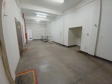 Prédio Comercial para alugar, 1231m² no Nossa Senhora das Graças, Manaus