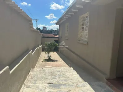 Casa com 4 Quartos para alugar, 150m² no Santa Efigênia, Belo Horizonte