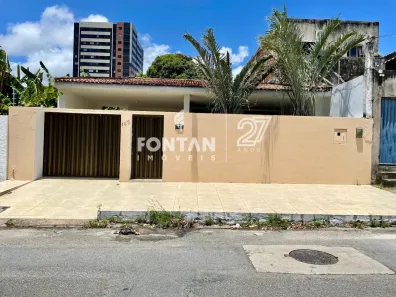 Casa com 3 Quartos à venda, 250m² no Pitanguinha, Maceió