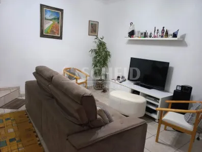 Sobrado com 2 Quartos à venda, 100m² no Conjunto Habitacional Presidente Castelo Branco, Carapicuíba