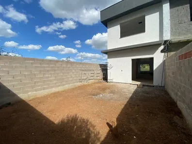 Sobrado com 3 Quartos à venda, 155m² no Centro, Nova Santa Rita