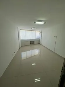 Sala Comercial para alugar, 32m² no Setor Oeste, Goiânia