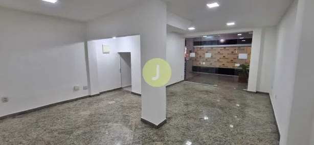Ponto Comercial para alugar, 30m² no Campo Grande, Rio de Janeiro