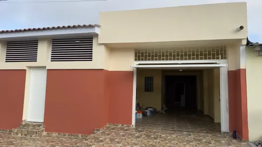 Casa com 4 Quartos à venda, 231m² no Alvorada, Manaus