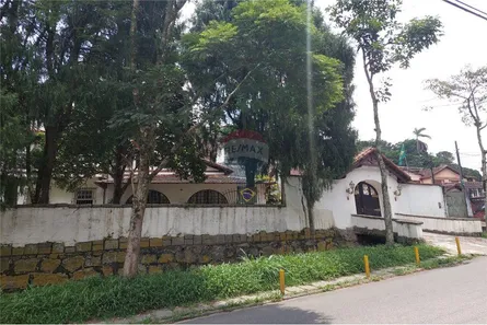 Ponto Comercial para alugar, 430m² no Quarteirão Ingelheim, Petrópolis