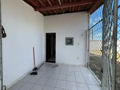 Casa com 3 Quartos para alugar, 90m² no Potengi, Natal