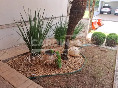 Casa de Condomínio com 2 Quartos à venda, 147m² no Jardim Marialice, Araraquara