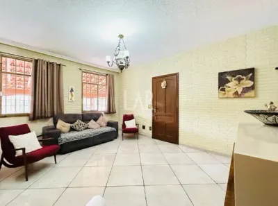 Casa com 4 Quartos à venda, 198m² no Copacabana, Belo Horizonte