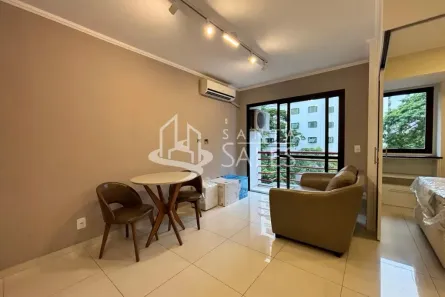 Kitnet com 1 Quarto para venda ou aluguel, 40m² no Moema, São Paulo