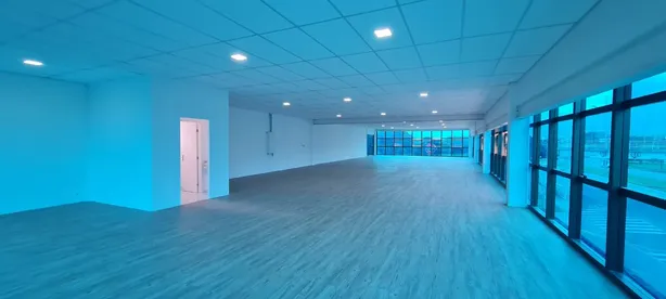 Sala Comercial para alugar, 300m² no Barra Olímpica, Rio de Janeiro
