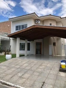 Casa de Condomínio com 3 Quartos para alugar, 240m² no , Tremembé