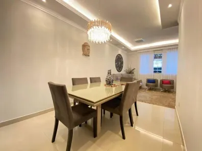 Casa com 3 Quartos à venda, 180m² no Copacabana, Belo Horizonte