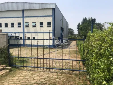 Galpão/Depósito/Armazém com 3 Quartos para venda ou aluguel, 6000m² no Pinhal, Cabreúva