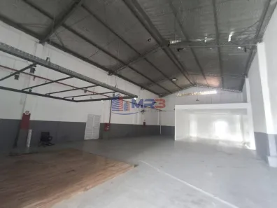 Ponto Comercial para alugar, 700m² no Tanque, Rio de Janeiro