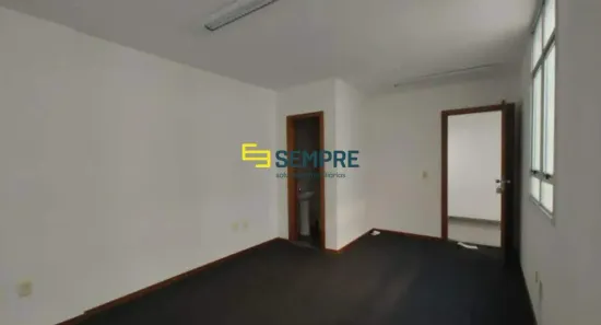 Sala Comercial à venda, 28m² no Santa Lúcia, Belo Horizonte