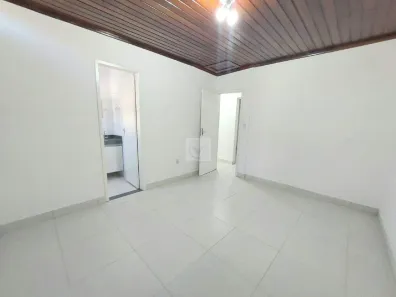 Casa com 3 Quartos para alugar, 150m² no Luzia, Aracaju