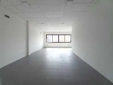 Sala Comercial para alugar, 46m² no Centro, Portão