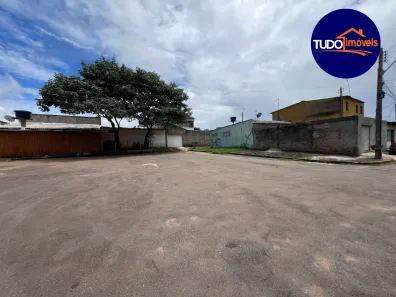Sobrado com 4 Quartos à venda, 300m² no Setor Leste, Brasília